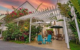 ホテル　カリフォルニア　宮古島リゾート